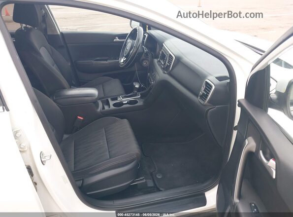 KNDPM3AC7H7074371 2017 KIA SPORTAGE White 