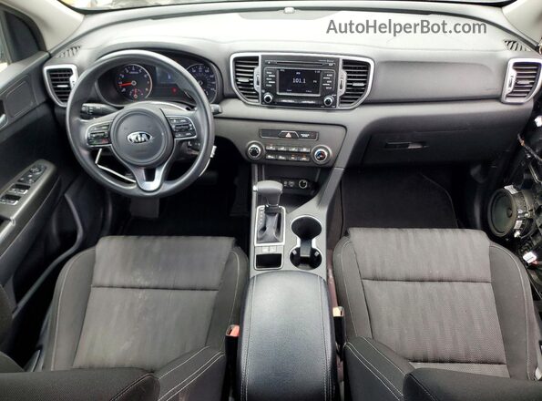 KNDPM3AC8H7078493 2017 KIA SPORTAGE Gray Dashboard view