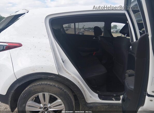 KNDPM3AC8J7488295 2018 KIA SPORTAGE White Вид наклейки з VIN-кодом