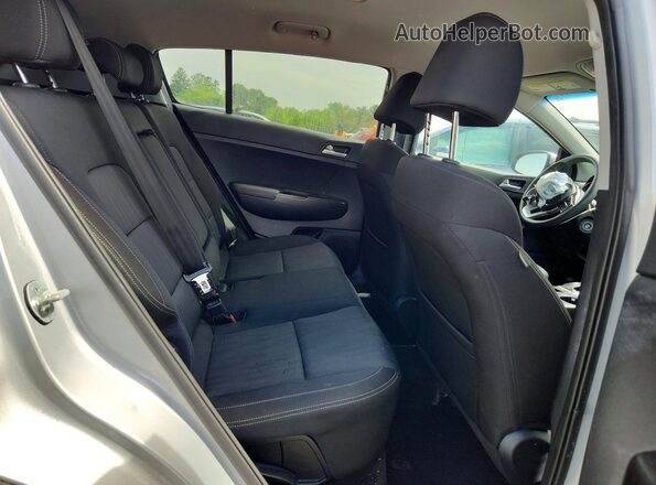 KNDPM3AC8M7874297 2021 KIA SPORTAGE Серебряный Вид задней части салона