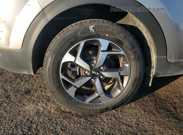 KNDPM3AC8N7005636 2022 KIA SPORTAGE Silver 