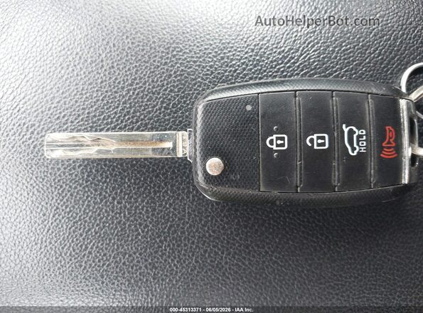 KNDPM3AC9H7287239 2017 KIA SPORTAGE Blue Vista del salpicadero