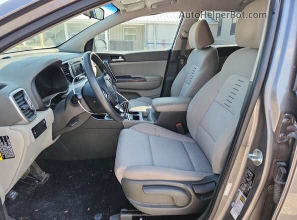 KNDPM3ACXJ7373004 2018 KIA SPORTAGE Gray Սալոնի դիմացի տեսք
