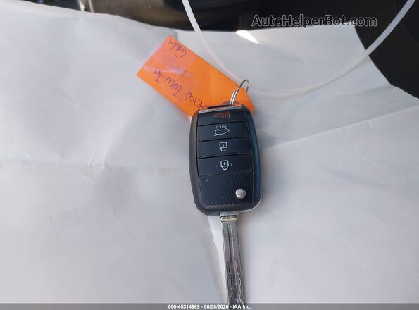 KNDPMCAC0H7042233 2017 KIA SPORTAGE Navy 