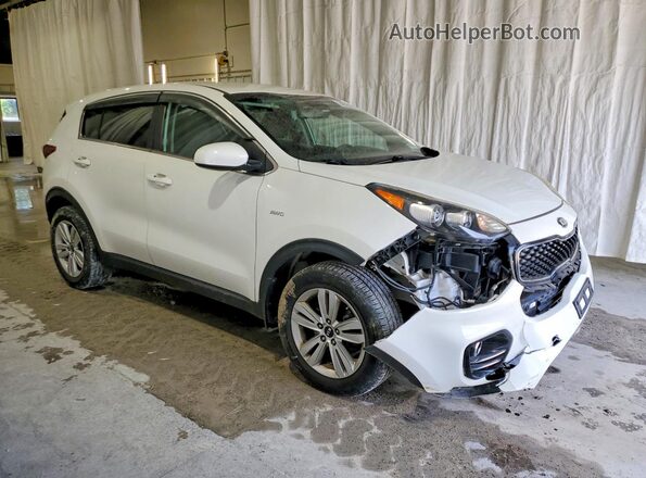KNDPMCAC0H7242464 2017 KIA SPORTAGE White 