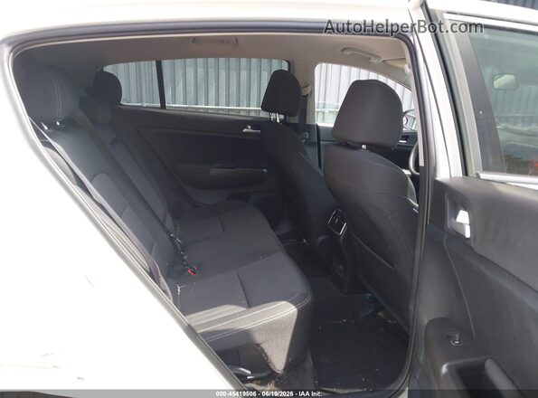 KNDPMCAC0N7959183 2022 KIA SPORTAGE White 