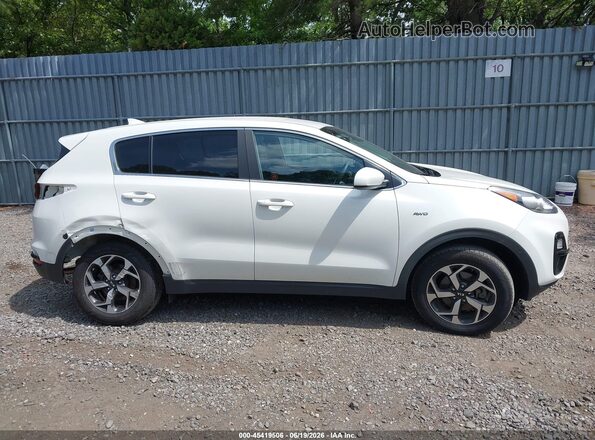KNDPMCAC0N7959183 2022 KIA SPORTAGE White 