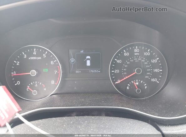 KNDPMCAC1J7472908 2018 KIA SPORTAGE Gray 