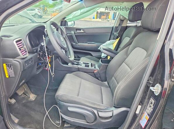 KNDPMCAC1L7748832 2020 KIA SPORTAGE Black Front interior view