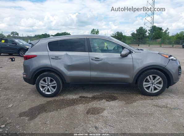 KNDPMCAC2H7273683 2017 KIA SPORTAGE Gray Вид задньої частини салону