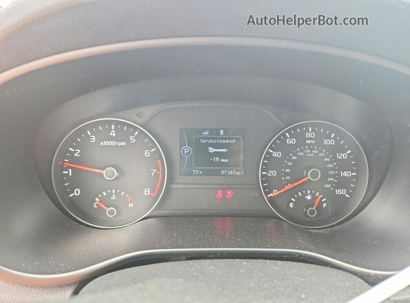 KNDPMCAC2J7320927 2018 KIA SPORTAGE Silver 