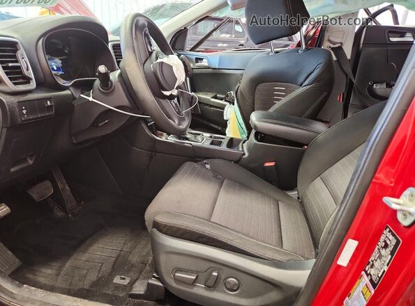 KNDPMCAC2J7393389 2018 KIA SPORTAGE Maroon 
