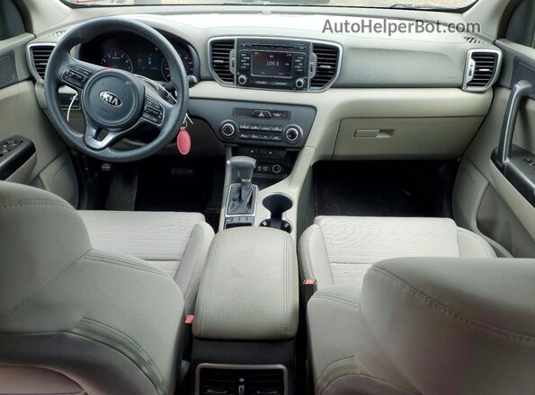 KNDPMCAC3H7103218 2017 KIA SPORTAGE Black Widok deski rozdzielczej