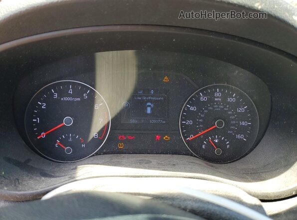 KNDPMCAC3J7391523 2018 KIA SPORTAGE Red 