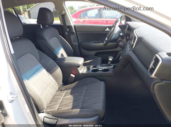 KNDPMCAC3K7573630 2019 KIA SPORTAGE Gray წინა სალონის ხედი