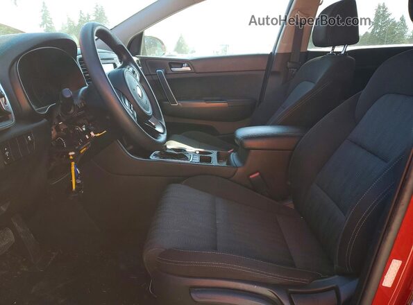 KNDPMCAC3K7574762 2019 KIA SPORTAGE Burgundy Front interior view