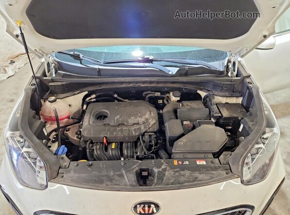 KNDPMCAC3N7000716 2022 KIA SPORTAGE White 