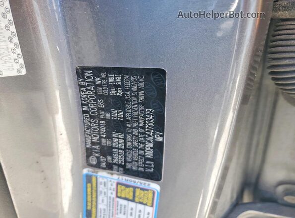 KNDPMCAC4J7303479 2018 KIA SPORTAGE Silver Vista de la etiqueta del VIN