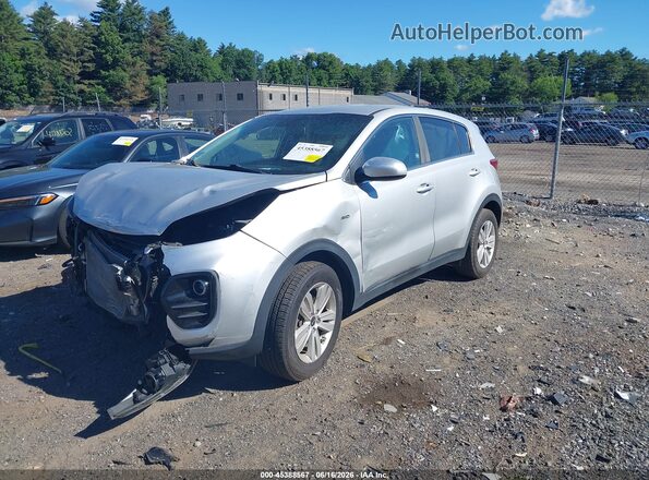 KNDPMCAC4J7371958 2018 KIA SPORTAGE Silver Vista tres cuartos delantera izquierda