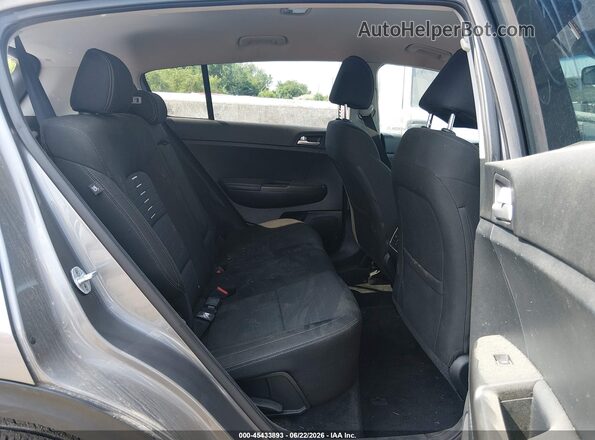 KNDPMCAC4J7378182 2018 KIA SPORTAGE Gray Вид наклейки з VIN-кодом