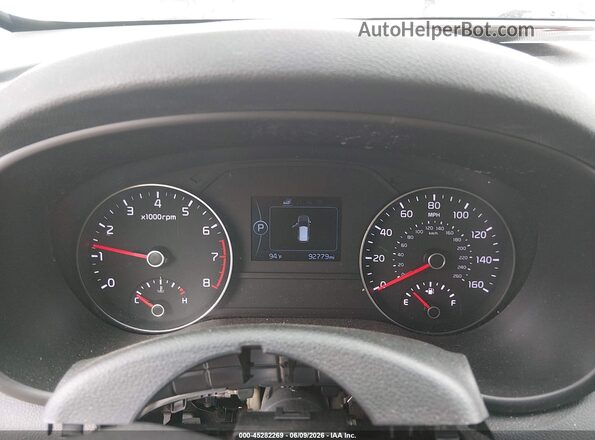 KNDPMCAC4K7565794 2019 KIA SPORTAGE White Vista de los asientos traseros