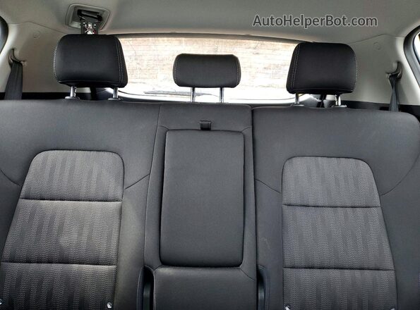 KNDPMCAC4L7731152 2020 KIA SPORTAGE White Вид задніх сидінь