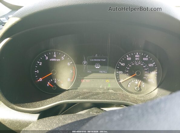KNDPMCAC5H7042826 2017 KIA SPORTAGE Black Widok tylnych siedzeń