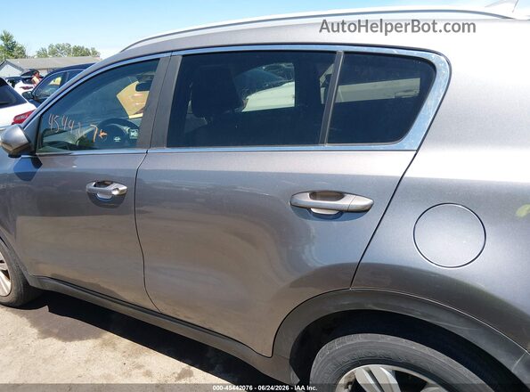 KNDPMCAC5H7235977 2017 KIA SPORTAGE Silver Սալոնի 360 աստիճան տեսք