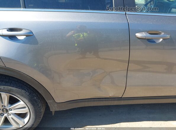 KNDPMCAC5K7556571 2019 KIA SPORTAGE Gray 