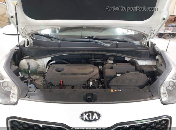 KNDPMCAC6H7035545 2017 KIA SPORTAGE White Հետևի տեսք