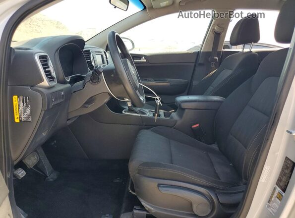 KNDPMCAC6H7163767 2017 KIA SPORTAGE Silver Սալոնի դիմացի տեսք