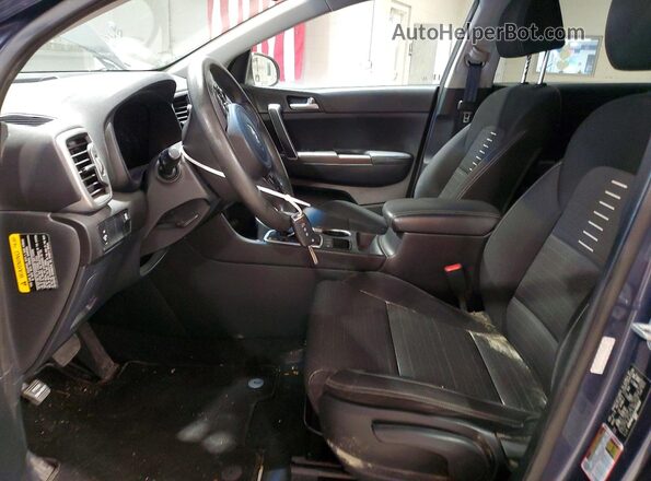 KNDPMCAC6J7401820 2018 KIA SPORTAGE Blue წინა სალონის ხედი