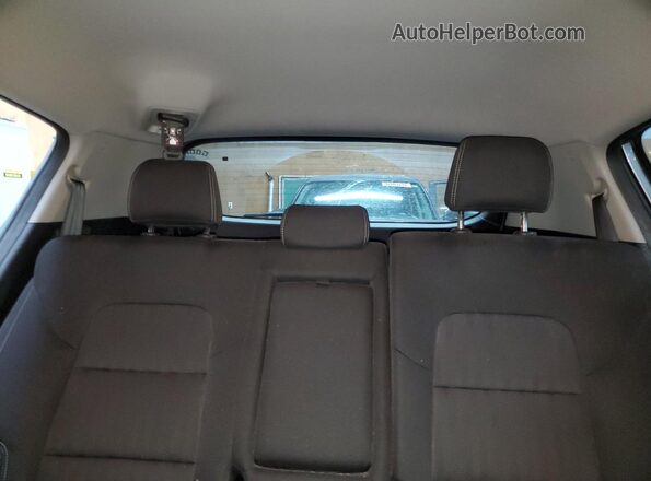KNDPMCAC6N7948446 2022 KIA SPORTAGE Silver Rear seats view