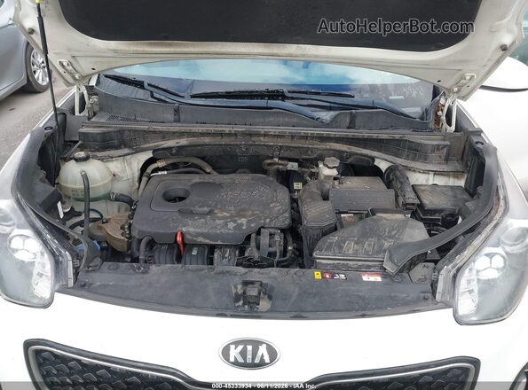 KNDPMCAC7K7605477 2019 KIA SPORTAGE White Vista trasera
