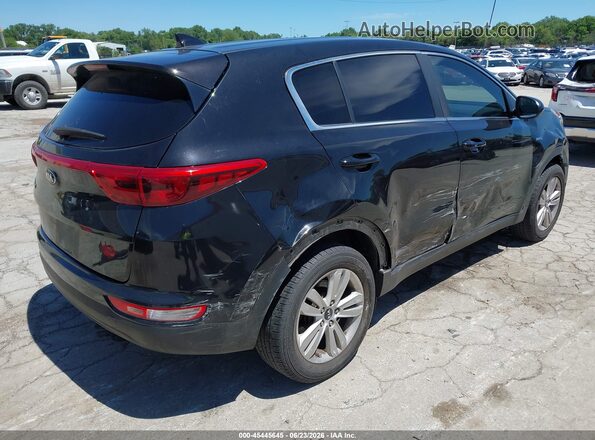 KNDPMCAC8H7235066 2017 KIA SPORTAGE Black Tył prawy