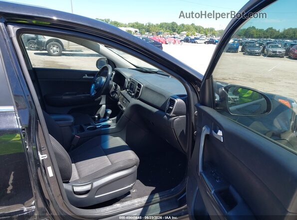 KNDPMCAC8H7235066 2017 KIA SPORTAGE Black Widok wnętrza z przodu