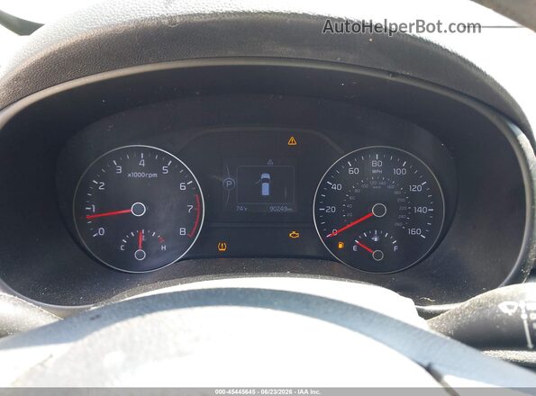 KNDPMCAC8H7235066 2017 KIA SPORTAGE Black Widok tylnych siedzeń