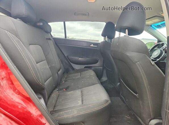 KNDPMCAC8H7281044 2017 KIA SPORTAGE Red Սալոնի հետևի տեսք