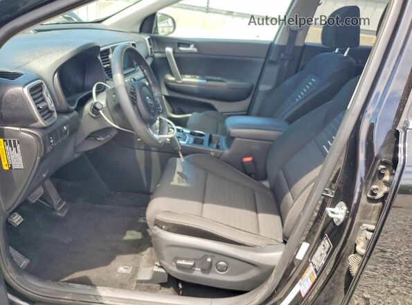 KNDPMCAC8J7473196 2018 KIA SPORTAGE Black Widok wnętrza z przodu