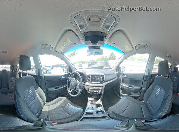 KNDPMCAC8J7473196 2018 KIA SPORTAGE Black Widok naklejki z numerem VIN