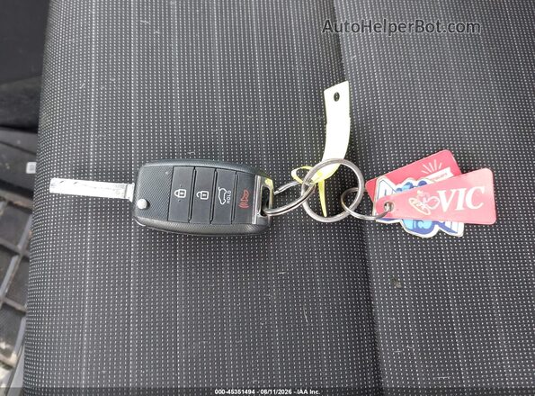 KNDPMCAC8L7752103 2020 KIA SPORTAGE Gray Dashboard view