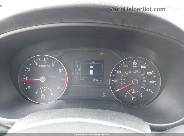 KNDPMCAC9H7054980 2017 KIA SPORTAGE Silver Հետևի նստատեղերի տեսք
