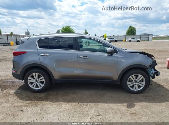 KNDPMCAC9H7054980 2017 KIA SPORTAGE Silver Սալոնի 360 աստիճան տեսք