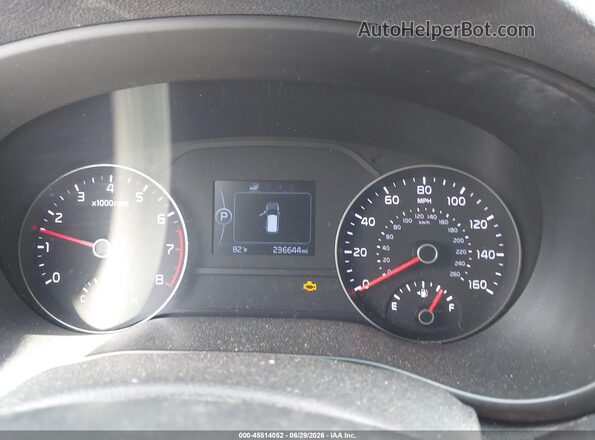 KNDPMCAC9H7239563 2017 KIA SPORTAGE Burgundy Հետևի նստատեղերի տեսք
