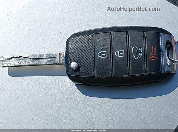 KNDPMCAC9H7291243 2017 KIA SPORTAGE Blue წინა პანელის ხედი