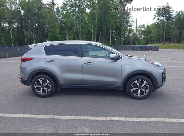 KNDPMCAC9M7875331 2021 KIA SPORTAGE Серый Вид задней части салона
