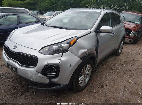 KNDPMCACXK7549115 2019 KIA SPORTAGE Silver Vista tres cuartos delantera izquierda