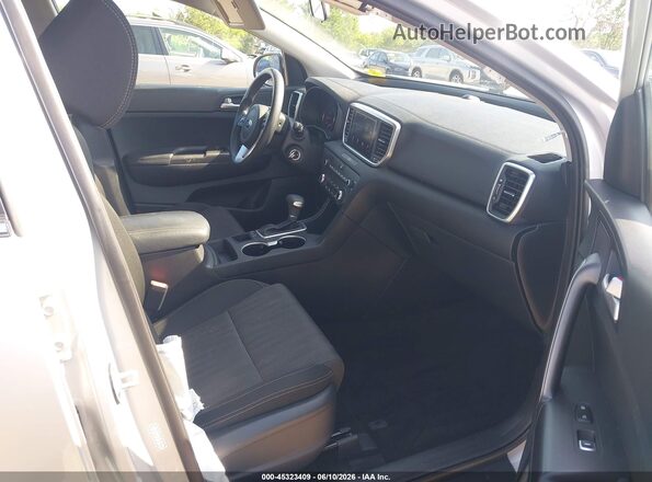 KNDPMCACXL7737960 2020 KIA SPORTAGE Silver Front interior view
