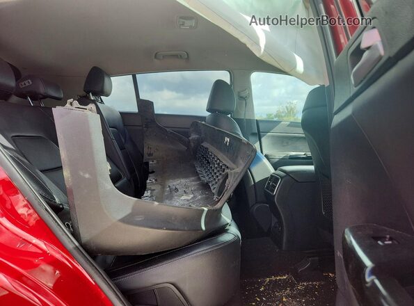 KNDPN3AC3K7577495 2019 KIA SPORTAGE Red Rear interior view