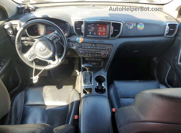 KNDPN3AC6H7255104 2017 KIA SPORTAGE Gray Widok deski rozdzielczej